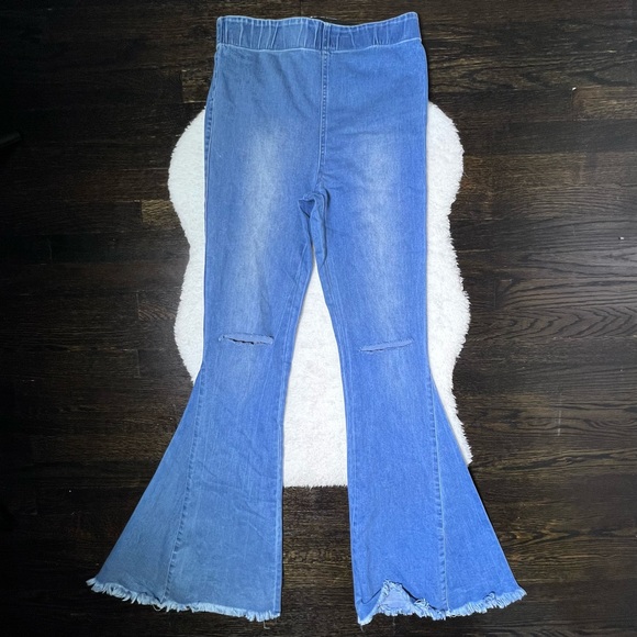 Newbury Kustom Ripped Bellbottom Flare Jeans Size 29 - Picture 1 of 9